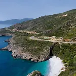Villa Foneas Bay *