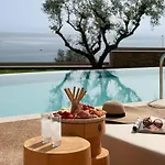 Foneas Bay