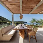 Villa Foneas Bay *