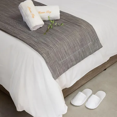 Foneas Bay Proástion