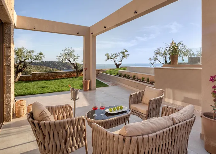 Foneas Bay Proástion